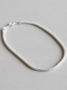 Silver Round Snake Chain Bracelet